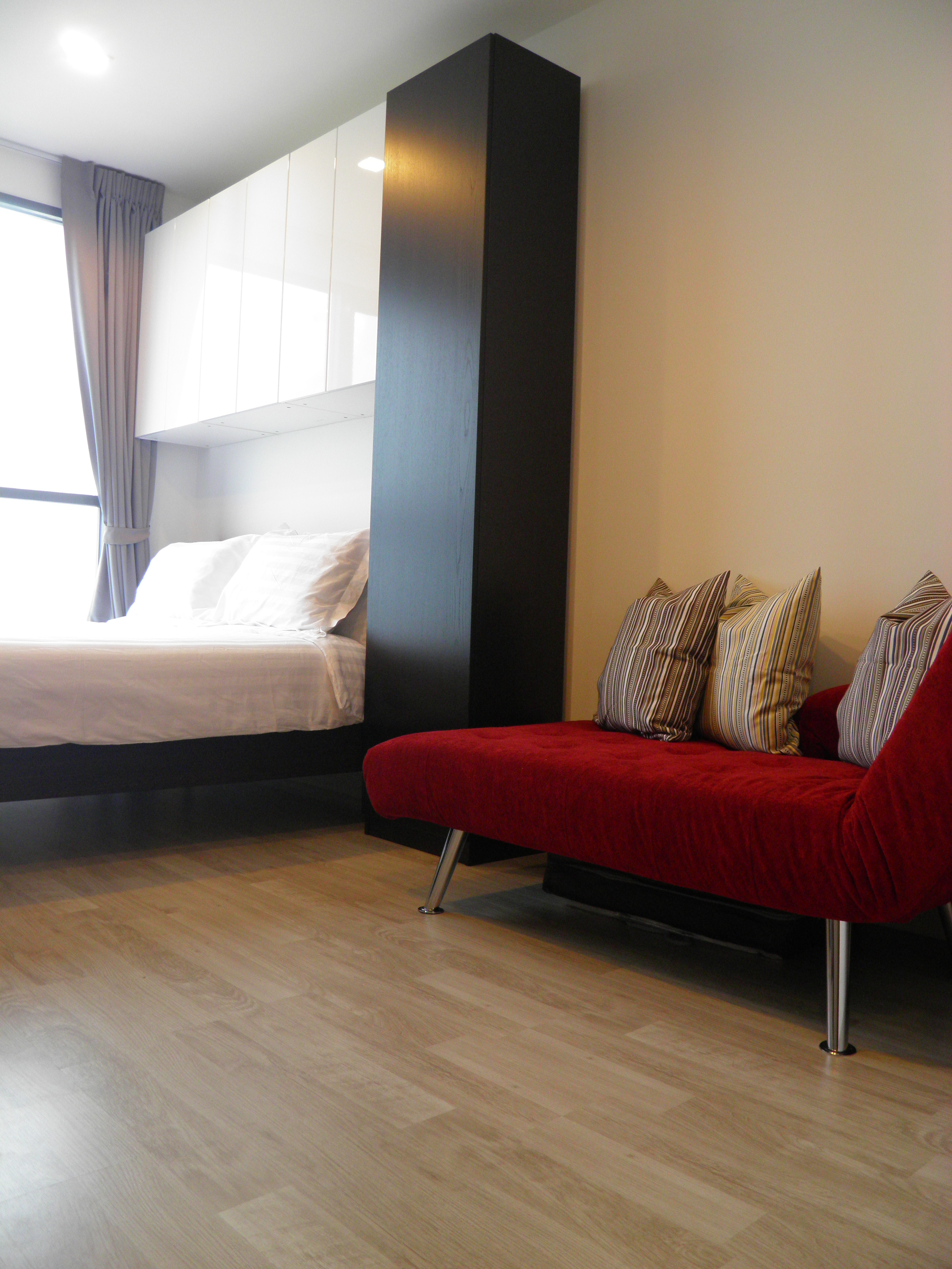 Queen size bed