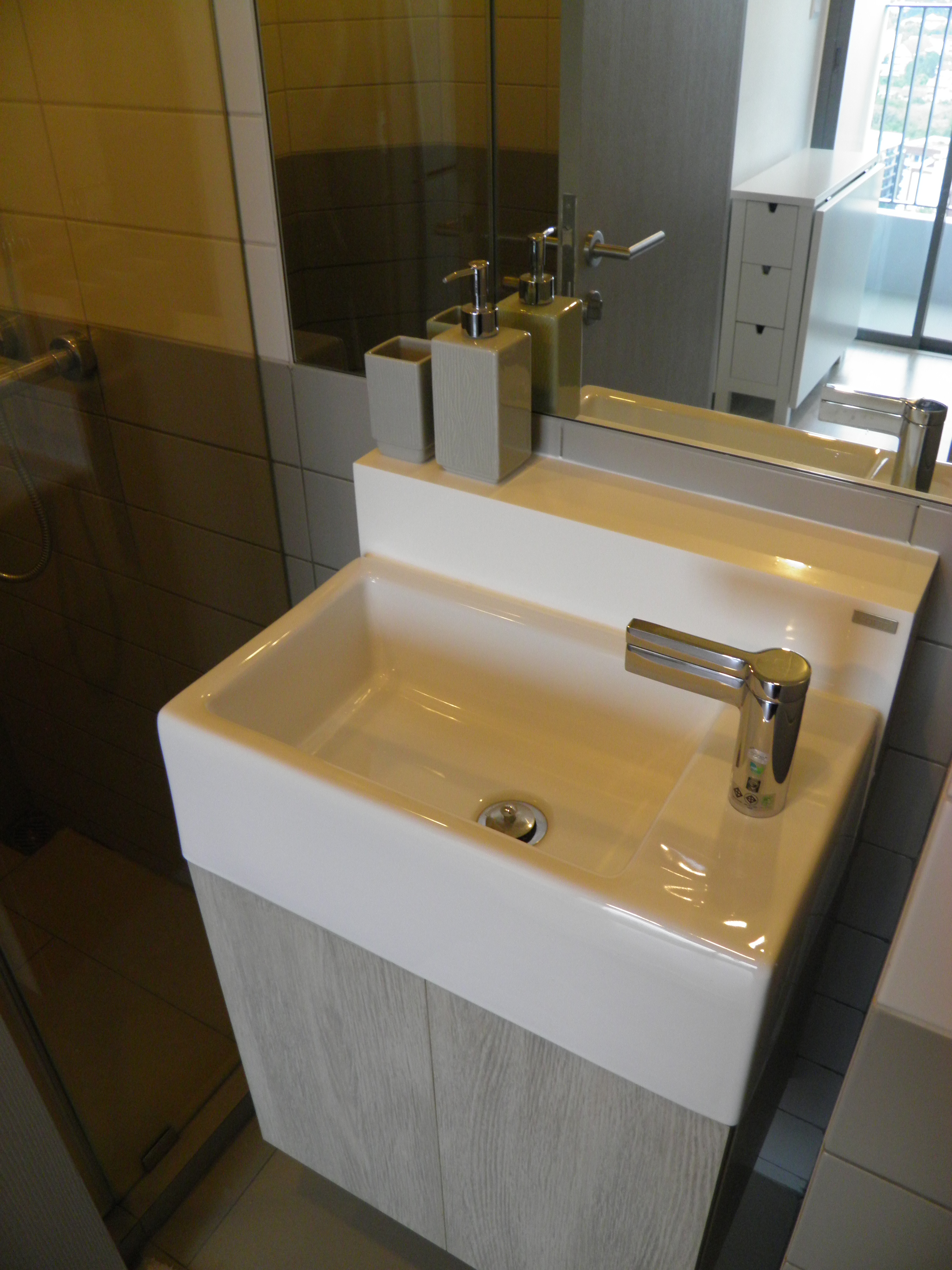 Modern bathroom