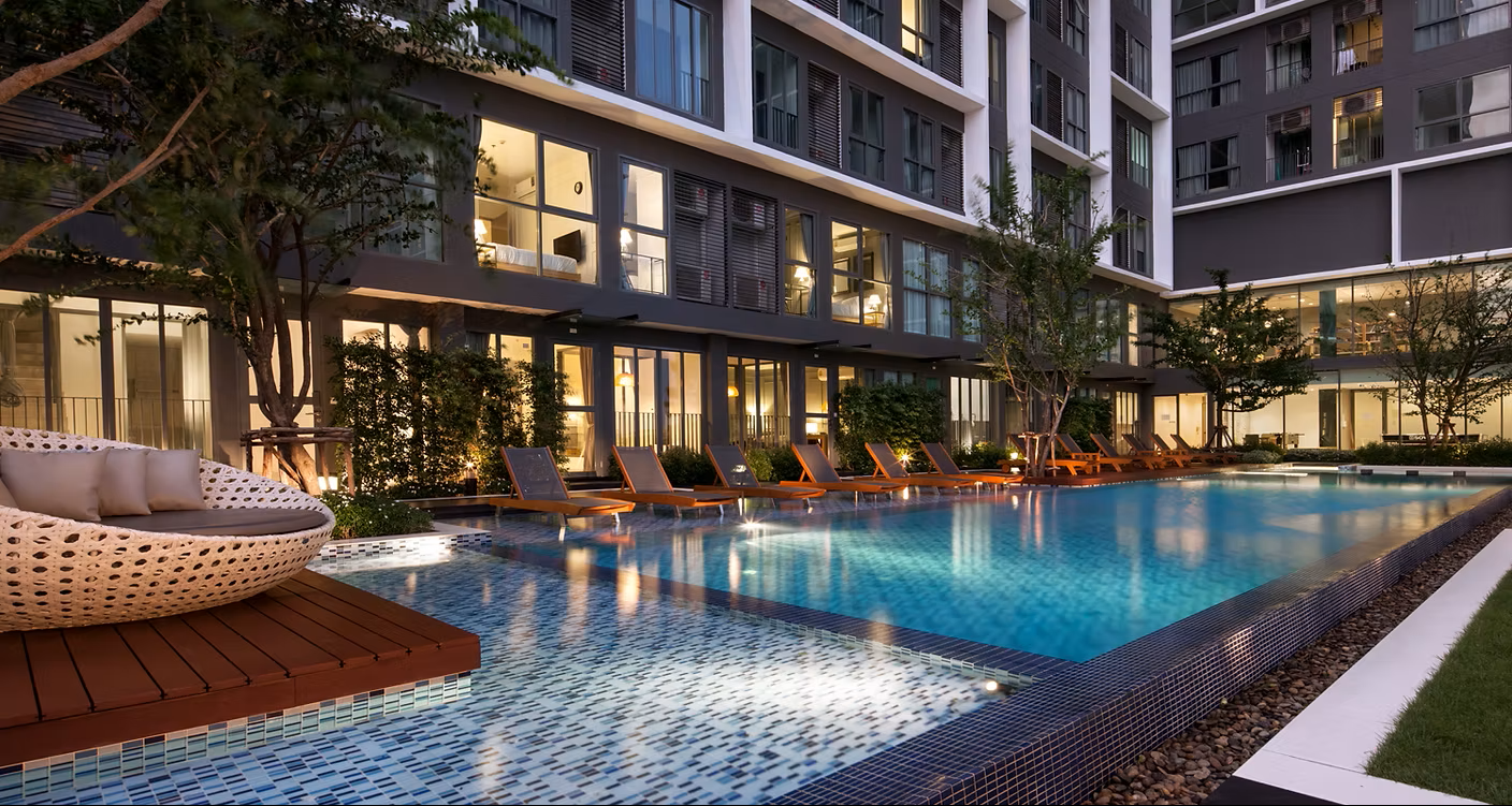 Luxury Pool Area